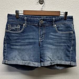 EUC, Ariya Jeans Juniors Size 9/10 Acid Wash 5 Pocket Denim Shorts K657